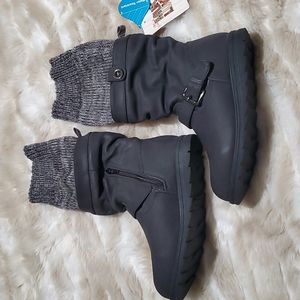 New Water Resistant Muk Luks Boots 